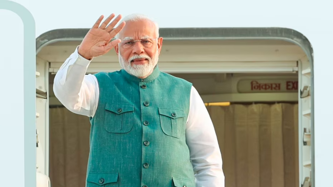 Prime Minister Modi returns to Delhi from Italy after attending G7 Summit